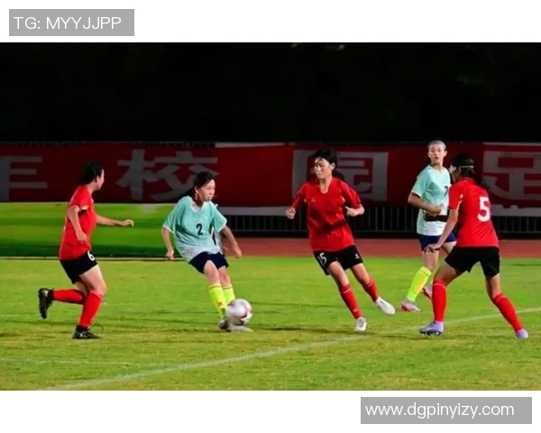 汕头花式足球明星的精彩瞬间与成长故事展现足球魅力与青春活力