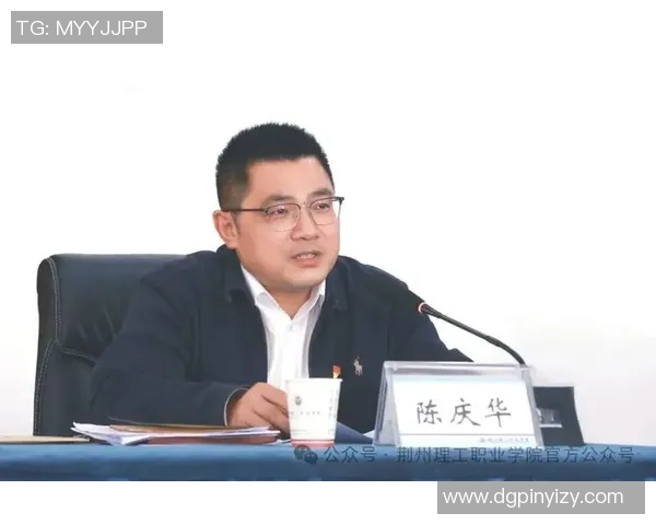 深圳排球队的控制革新探索:技术与战术的双重提升之路 深圳排球队的控制革新探索:技术与战术的双重提升之路